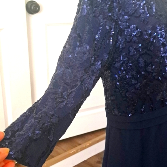 Alex Evening 14 Petite Empire Waist Sequin aline with cascade style 8296784 NWT - Picture 5 of 12